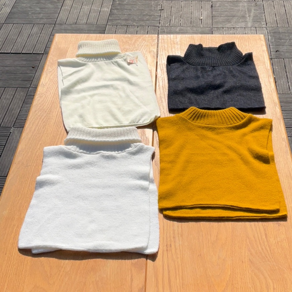 Lot of 4 vintage sweater neck gaiters or dickies